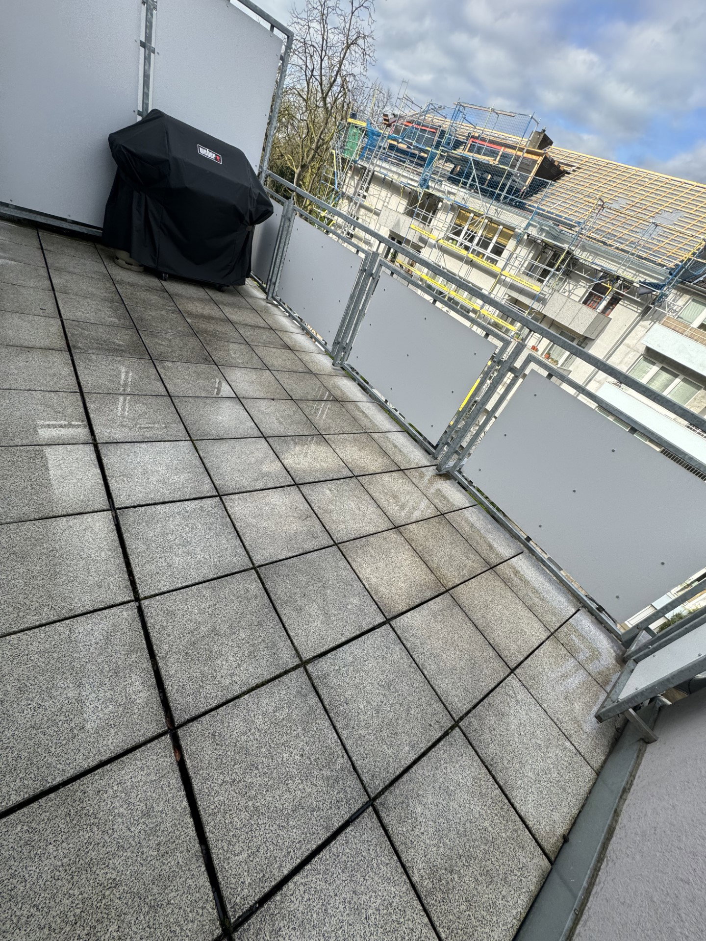 Balkon nach der Reinigung